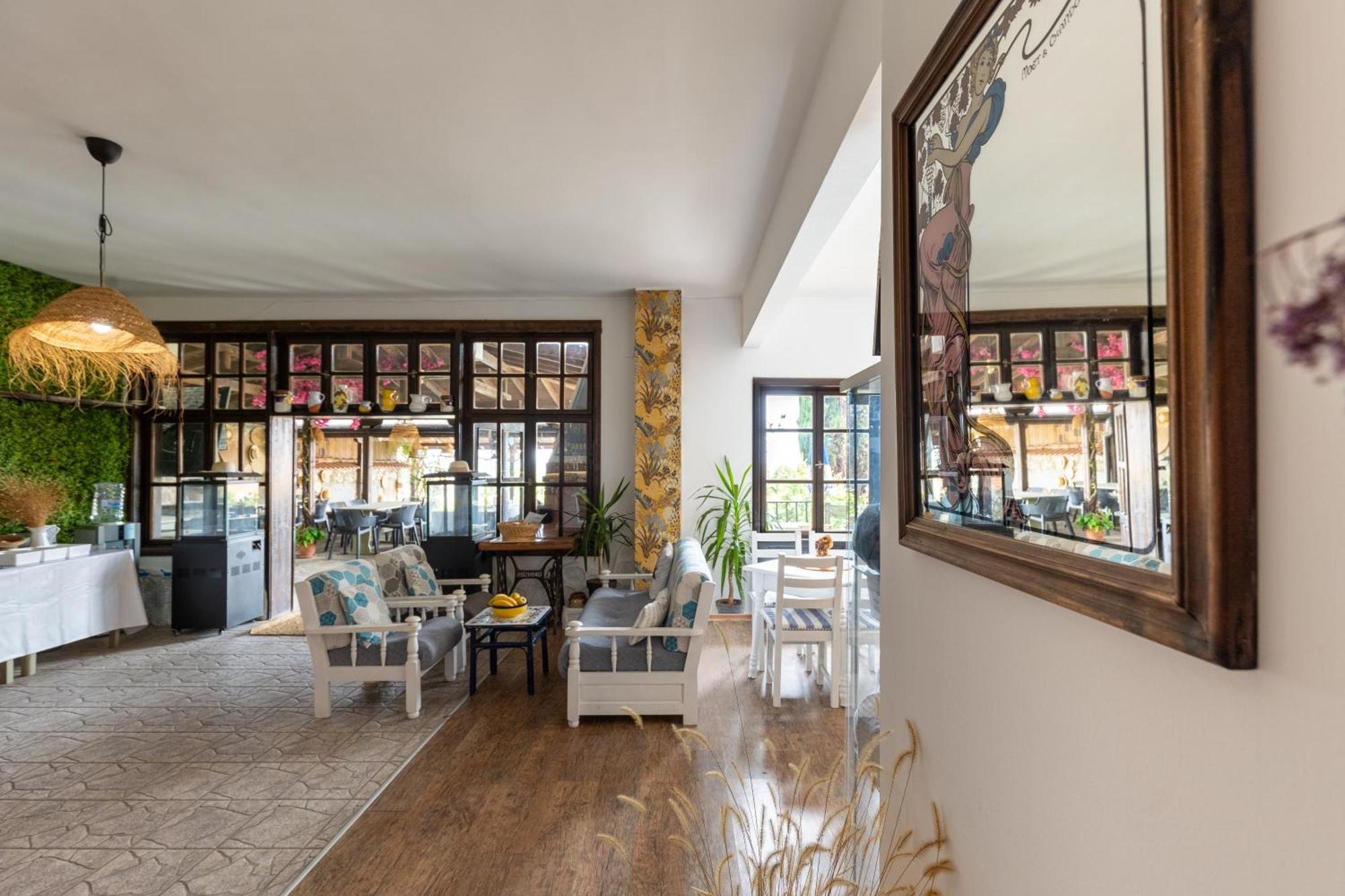 Villa Sol Солнечный берег Экстерьер фото